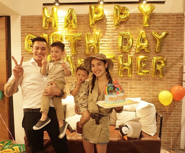 ปีเตอร์-พลอย ร่วมเฟรมถ่ายรูปครอบครัว ในวันเกิดน้องแพนเตอร์