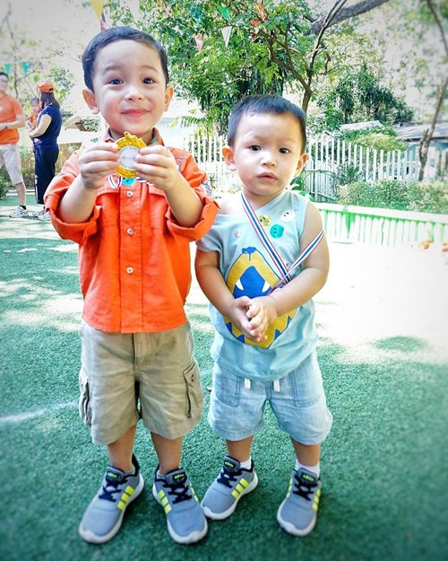 ปีเตอร์-พลอย ร่วมเฟรมถ่ายรูปครอบครัว ในวันเกิดน้องแพนเตอร์