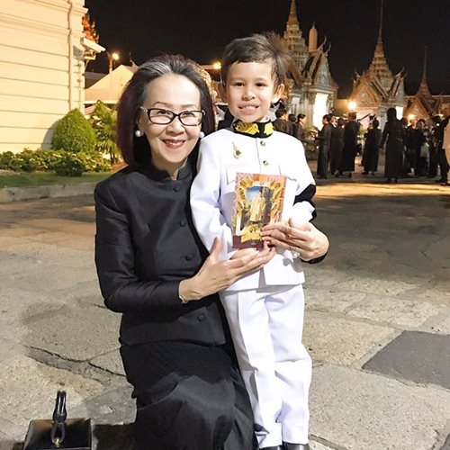 แพท สุธาสินี เผยโมเมนต์ดี ๆ ของลูกชาย น้องดานเต้ ที่มีต่อในหลวง ร.9