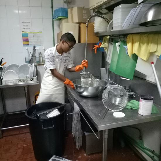 น้องไทเกอร์ อดีตดาราเด็ก