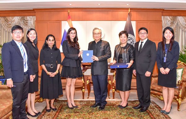 ปู ไปรยา เข้าพบ ดอน ปรมัตถ์วินัย ในฐานะทูตสันถวไมตรี UNHCR