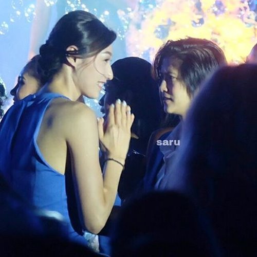 นักตบสาวไทยร่วมฉลองวิวาห์กัปตันกิ๊ฟ