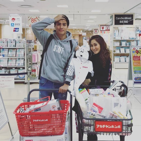 นาวิน ต้าร์ ไฮโซน้ำหวาน