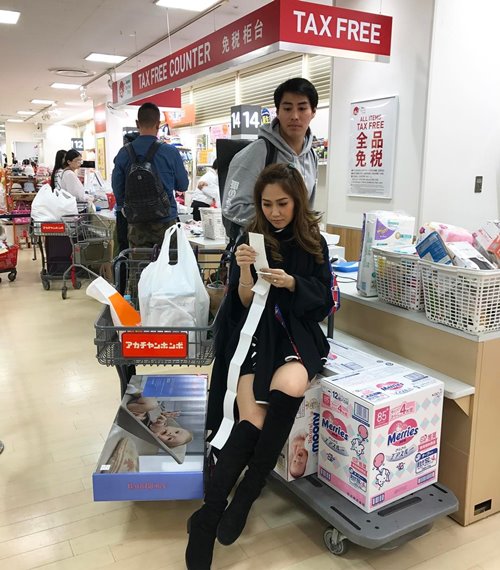 นาวิน ต้าร์ ไฮโซน้ำหวาน