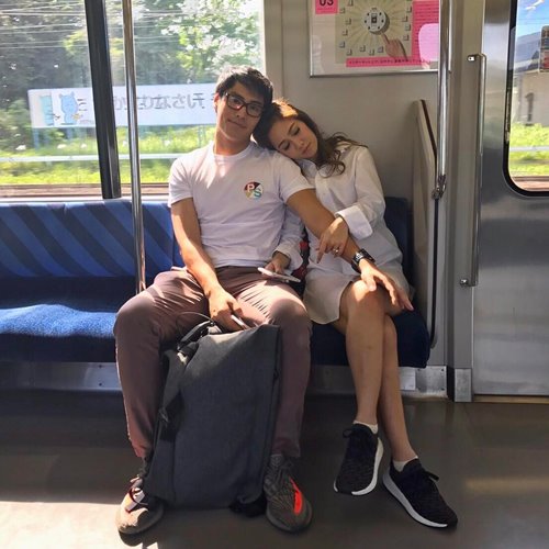 นาวิน ต้าร์ ไฮโซน้ำหวาน