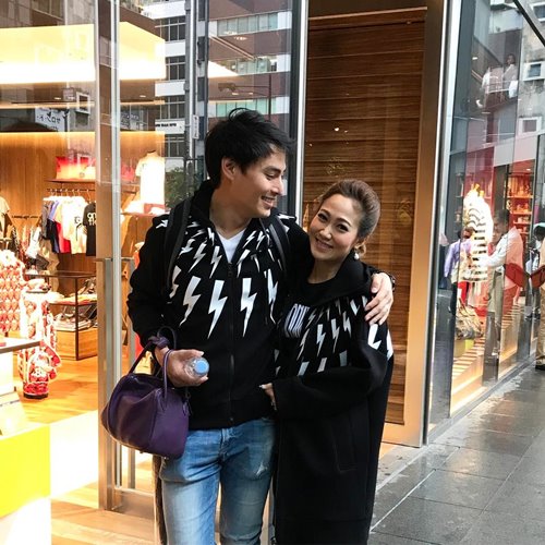 นาวิน ต้าร์ ไฮโซน้ำหวาน