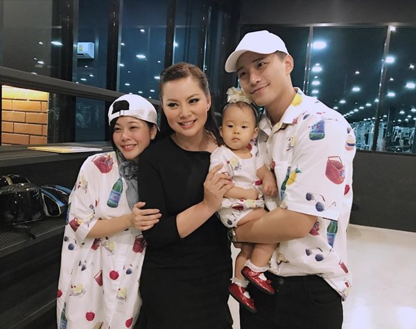 กุ๊บกิ๊บ พาน้องเป่าเปาไปฉลองวันเกิดที่จีน แฮปปี้ แวนเนส F4 เซอร์ไพรส์วันเกิดลูกสาว