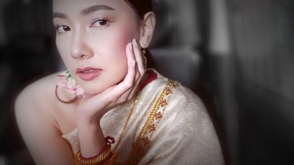 นุ่น วรนุช