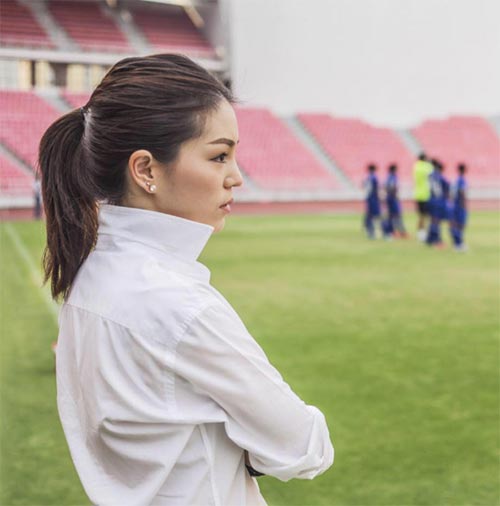 มาดามเดียร์ วทันยา วงษ์โอภาสี