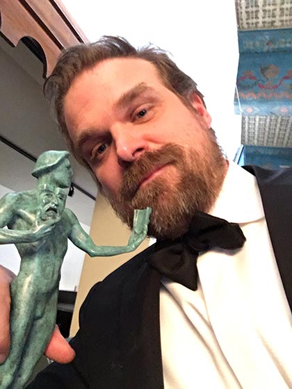 David Harbour‏