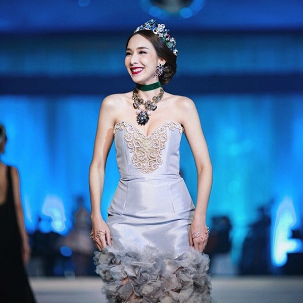 ต้อง พอพงษ์ - มิ้นท์ ณัฐวรา