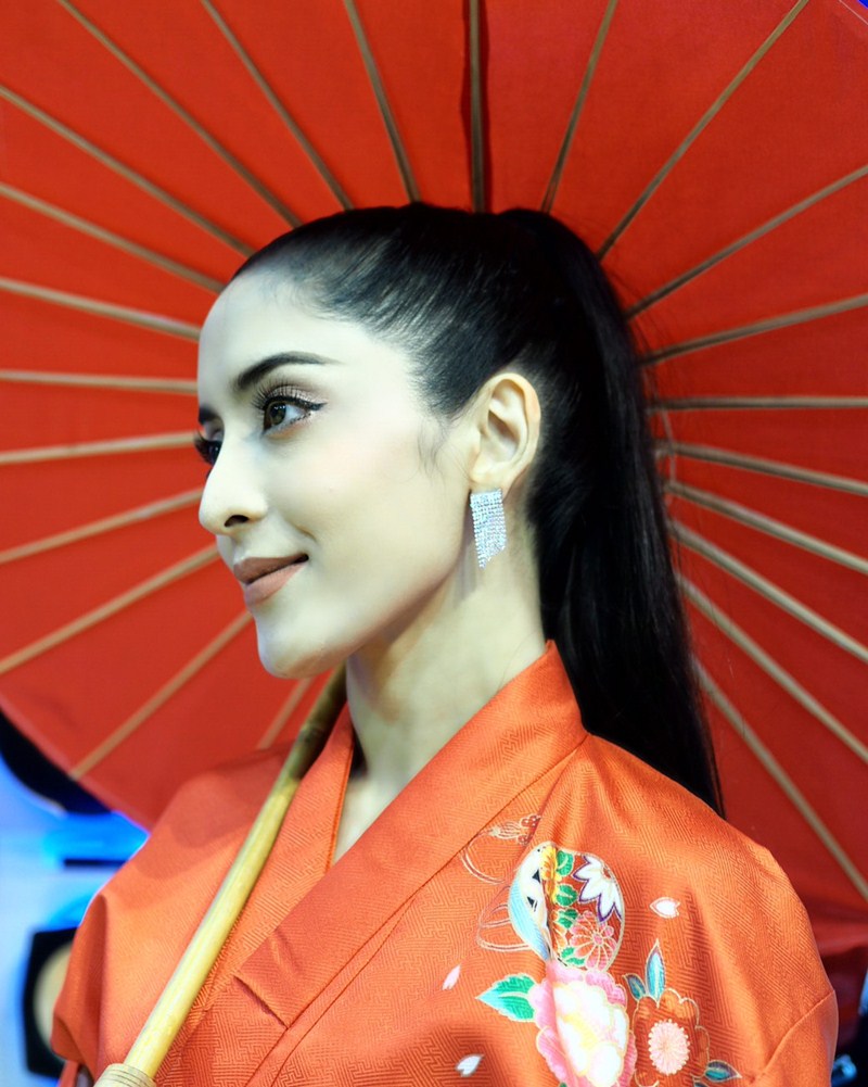 พิ้งกี้ สาวิกา