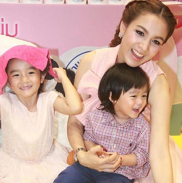 กบ บรู๊ค