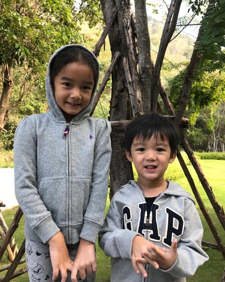 กบ บรู๊ค