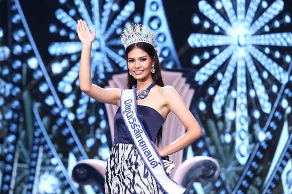 น้ำตาล ชลิตา ใหม่ ดาวิกา