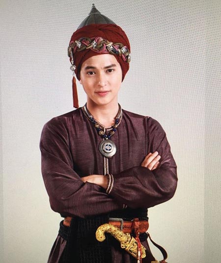 หนึ่งด้าวฟ้าเดียว ฟิตติ้ง