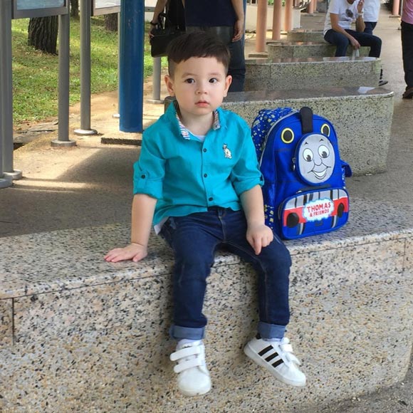 โบว์ชมพู อาร์สยาม