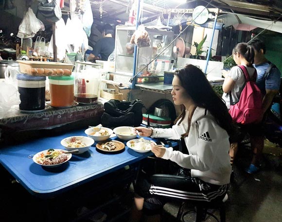 ขวัญ อุษามณี