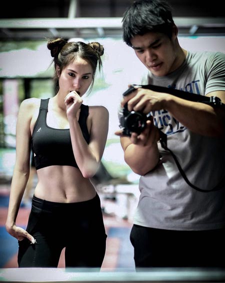 ขวัญ อุษามณี