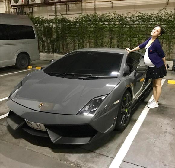 แพท ณปภา เบนซ์ เรซซิ่