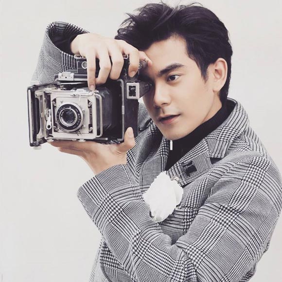 ดราม่า ฌอห์ณ เอสเธอร์