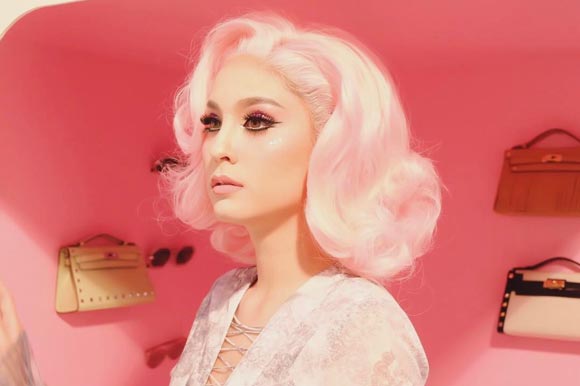 แต้ว เต้ย บี ขวัญ ปุ๊กลุก เก้า แพทริเซีย