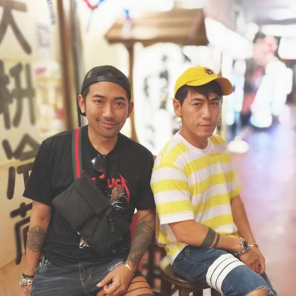 บอล กฤษณะ อุ้ม ลักขณา 