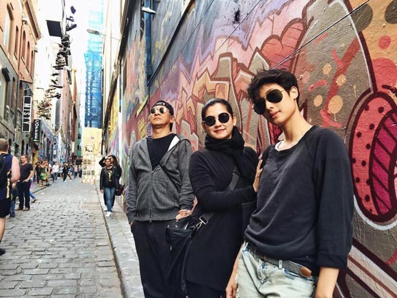 บีบี เอกนรี ลูกสาวอ๊อฟ พงษ์พัฒน์