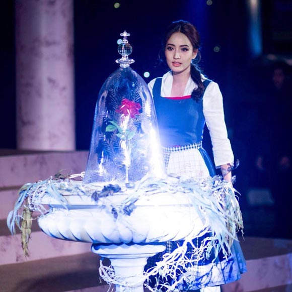 แต้ว ณฐพร แปลงโฉมเป็น เจ้าหญิงเบลล์ Beauty and the Beast