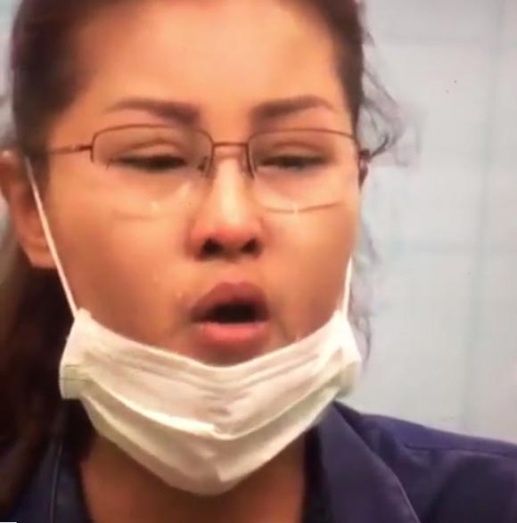 หญิงลี ศรีจุมพล