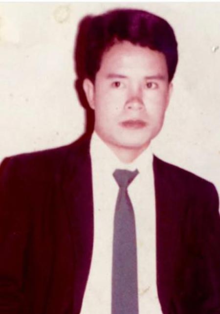 มนต์สิทธิ์ คำสร้อย