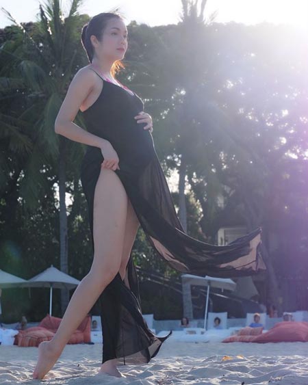 อ๋อม สกาวใจ บิกินี่