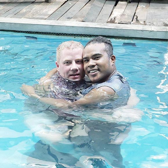 รัศมีแข แต่งงาน