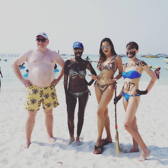 ส้มเช้ง สามช่า บิกินี่