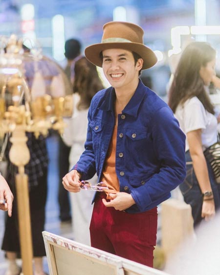 แอมมี่ The Bottom Blues