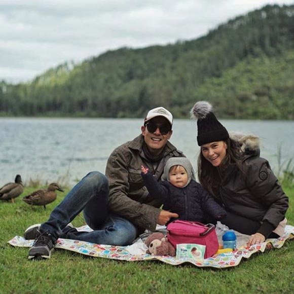 ภูริ แอน น้องริชา