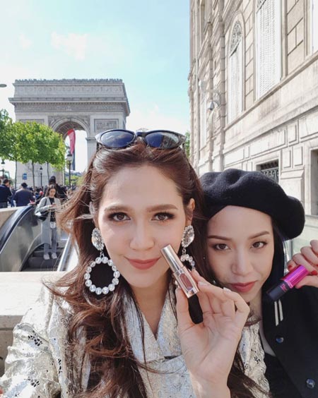 ชมพู่ อารยา เมืองคานส์