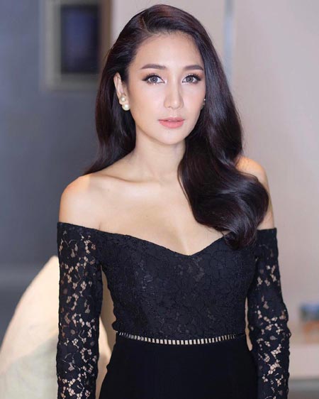 เนย โชติกา ท้อง