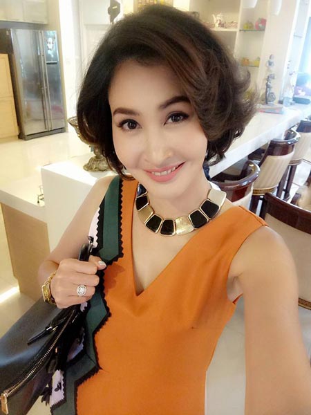 เป้ ไฮร็อค ษา วรรณษา