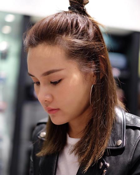 หญิง รฐา ตุลย์ ตุลยเทพ