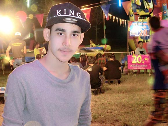 เอ็กซ์ สิทธิพงษ์