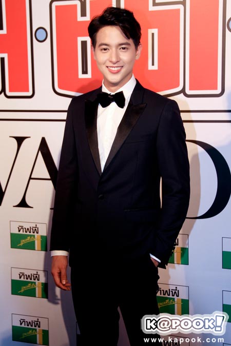 เจมส์ จิรายุ