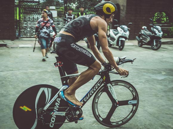 แซม โชติบัณฑ์ อดีตพระเอกดัง