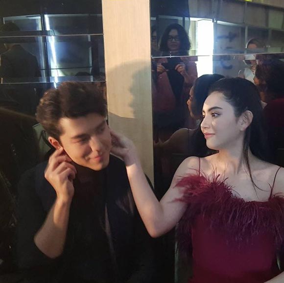 ใหม่ ดาวิกา นาย ณภัทร