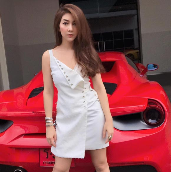 วุ้นเส้น วิริฒิพา