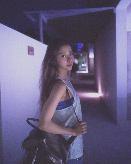 เนย เนโกะ จั๊มพ์ บิกินี่