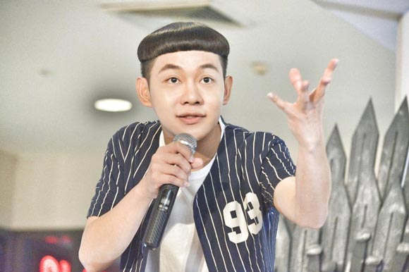 ดีเจนุ้ย