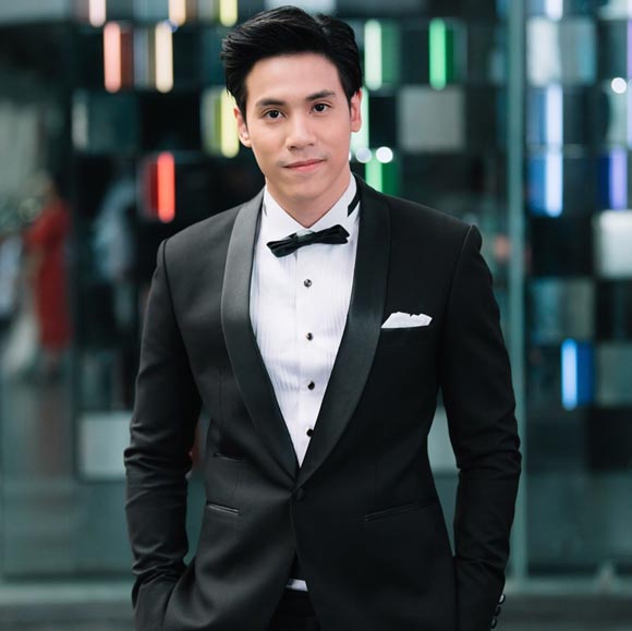 เจษ เจษฎ์พิพัฒ