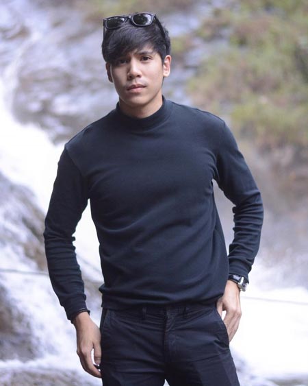 เจษ เจษฎ์พิพัฒ