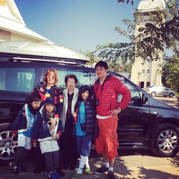 หนุ่ม สันติสุข